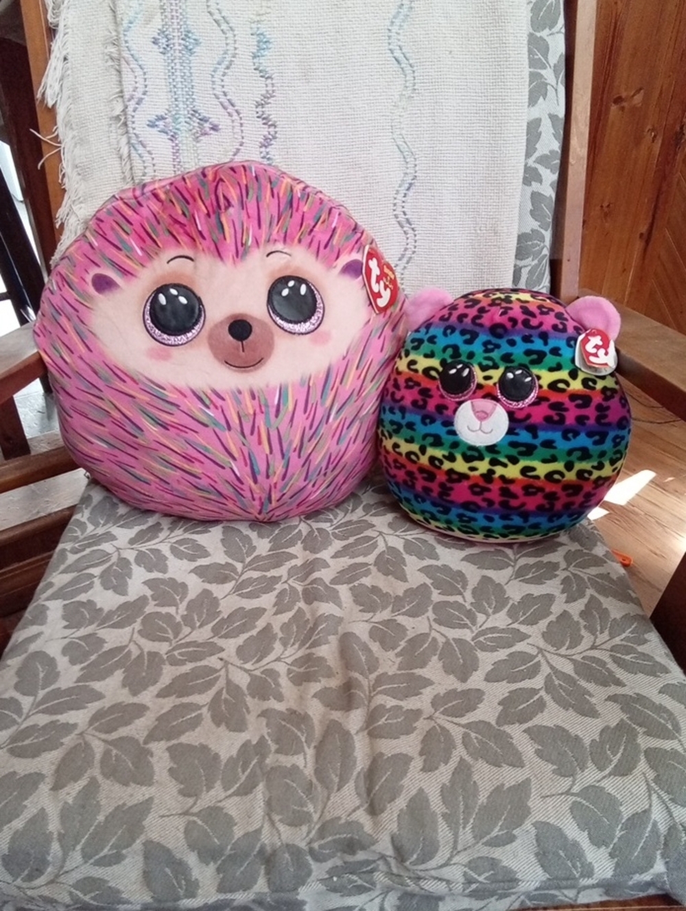 Ty Squish A Boo. Hilde 10" And Dotty.